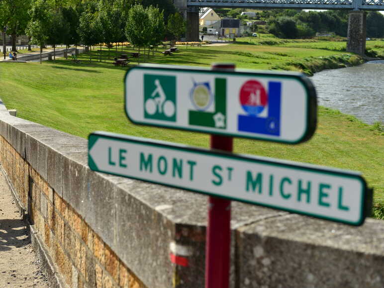 Signposting of French cycling routes