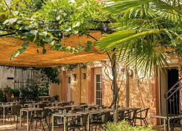 Hôtel les Touristes