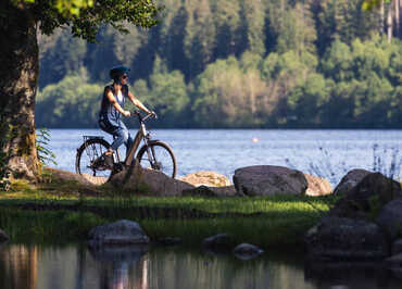 Bike rental, sales, repairs and mountain bike holidays - Cycles AMC7