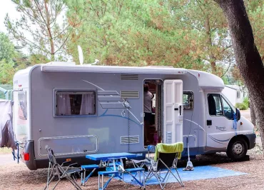 Campsite Ushuaia Village Provence Ventoux