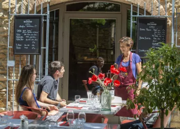 Les Acacias Restaurant