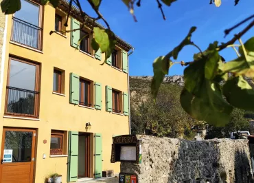 Gîte d'étape Le Mur d'Abeilles
