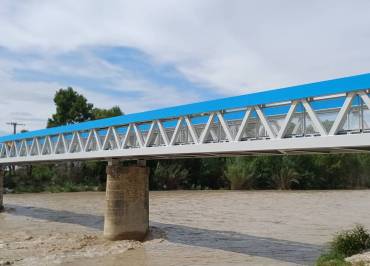 Vers Piolenc par la passerelle de l'Aygues