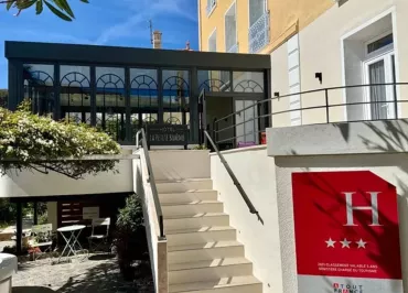 Entrée de l'hôtel-restaurant