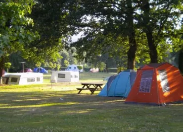 © Camping Le Val aux Fées