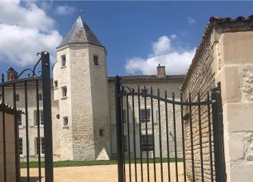 Logis de Pierre Levée (n° 9750)
