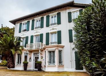 Hôtel Val Flores Logis-Citotel