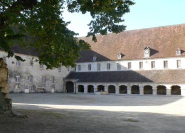 Abbaye Royale du Moncel