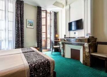 hotel-heliot-chambre-twin-8
