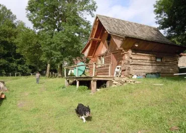 LA FERME DES ENCLAUSES - LE CHALET