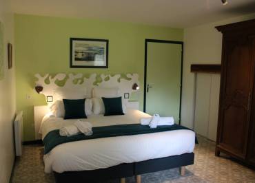 DOMAINE DES PIERIS