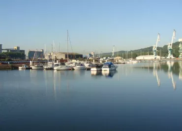 Port de plaisance de Rouen et aire de service camping-car