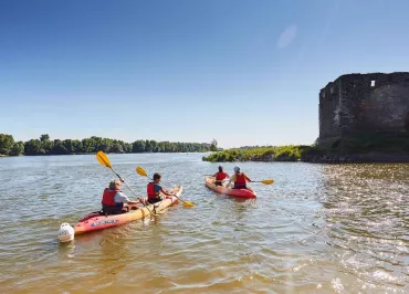 Location de canoë-kayak sur la Loire - L.A. Kayak