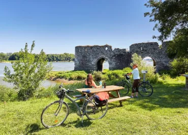 Découverte de la Loire en vélo et canoë-kayak - L.A. Kayak