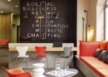 HÔTEL IBIS NANTES CENTRE TOUR BRETAGNE
