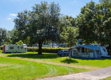 J L - Camping Terre d'Entente