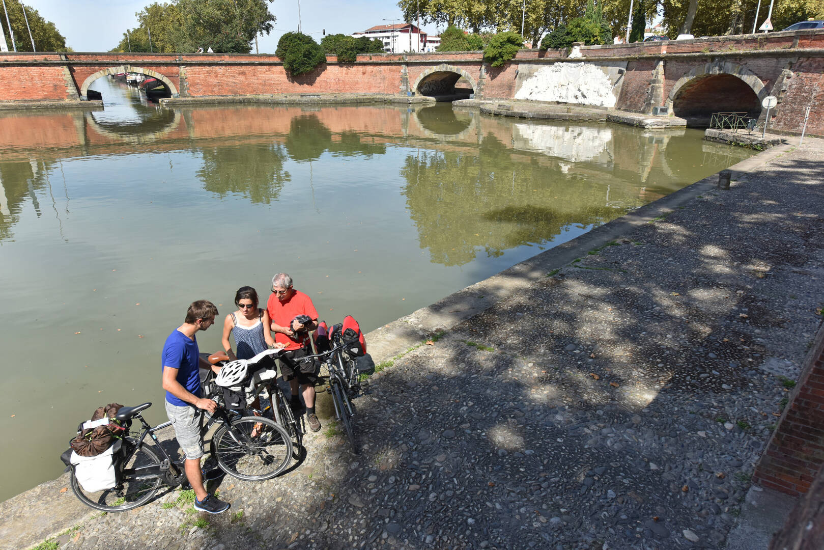 The Canal du Midi by bike Toulouse Montgiscard