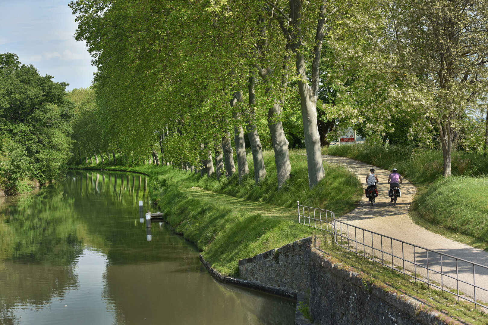 Bike Ride Along The Canal du Midi From Carcassonne | Canal 