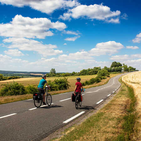 Pub Blot Ark France Vélo Tourisme: All cycling routes in France