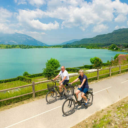 Itineraries and bike routes in Auvergne Rhone Alpes