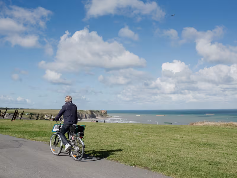 Bord de mer à vélo - Arromanches