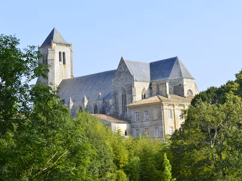Abbaye Royale de Celles-sur-Belle