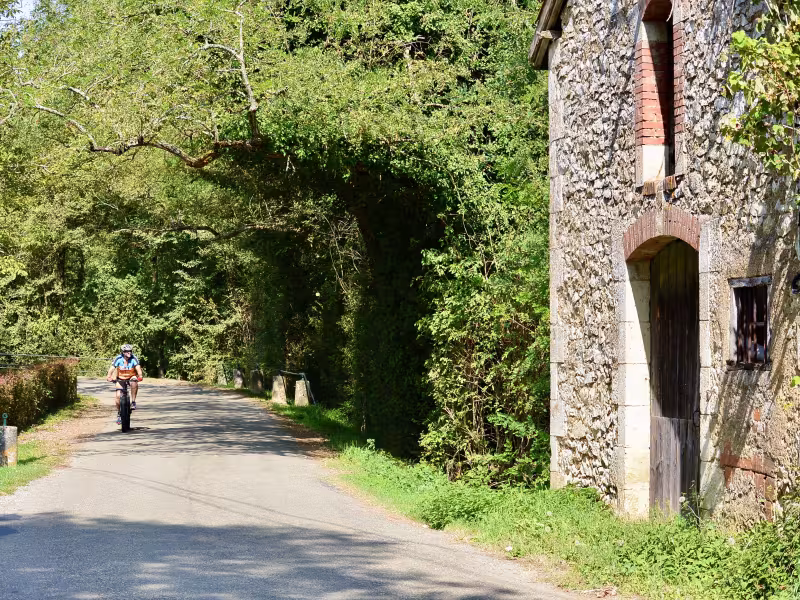 Cycliste sur la V82