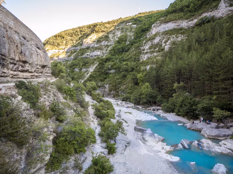 Eaux turquoises de la Méouge