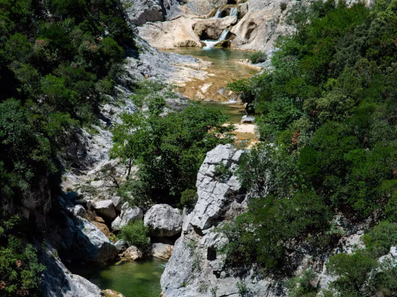 Rivière dans les gorges de Galamus