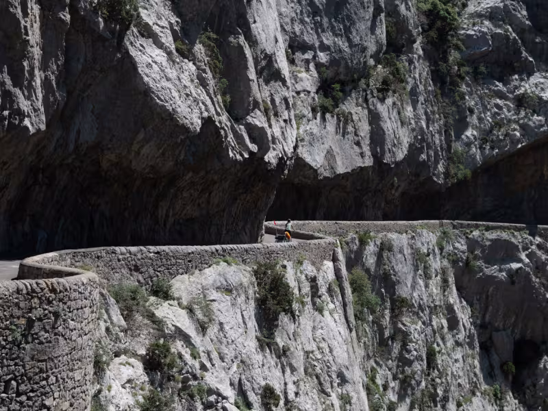 À vélo dans les gorges de Galamus
