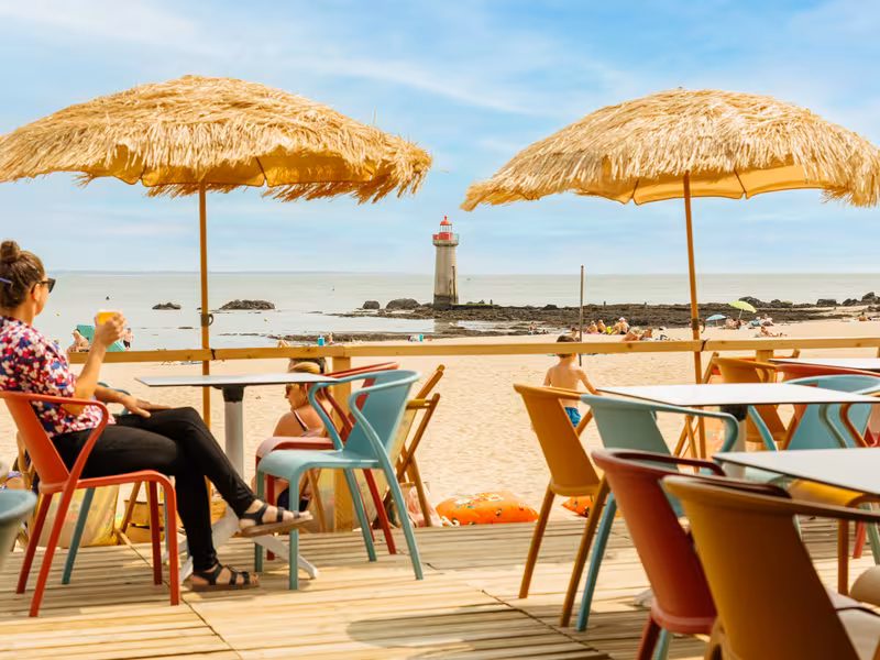 Pause à la Plage de Villes-Martin