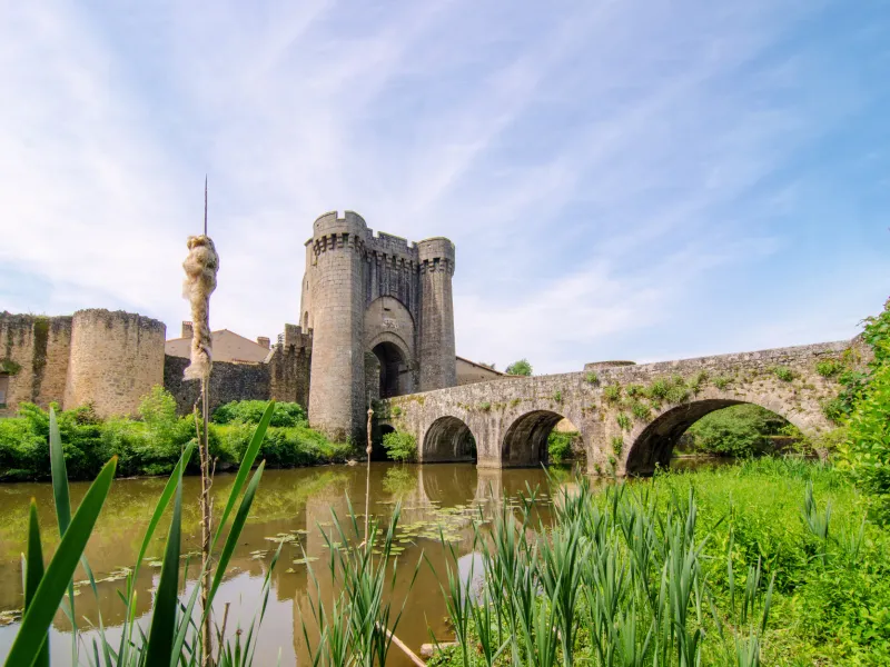 Porte Saint-Jacques à Parthenay