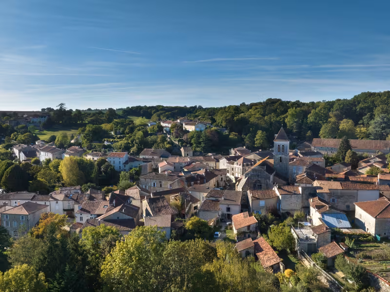 Nanteuil en Vallée