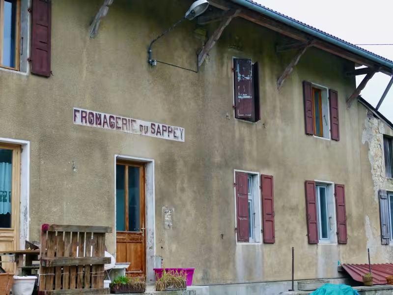 Ancienne fromagerie au pied du Salève