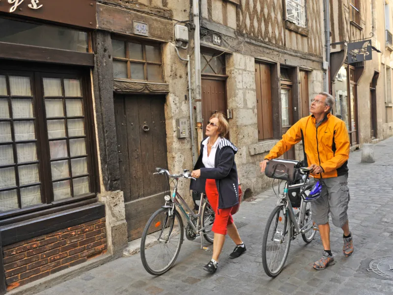 Balade à vélo dans les rues de Blois