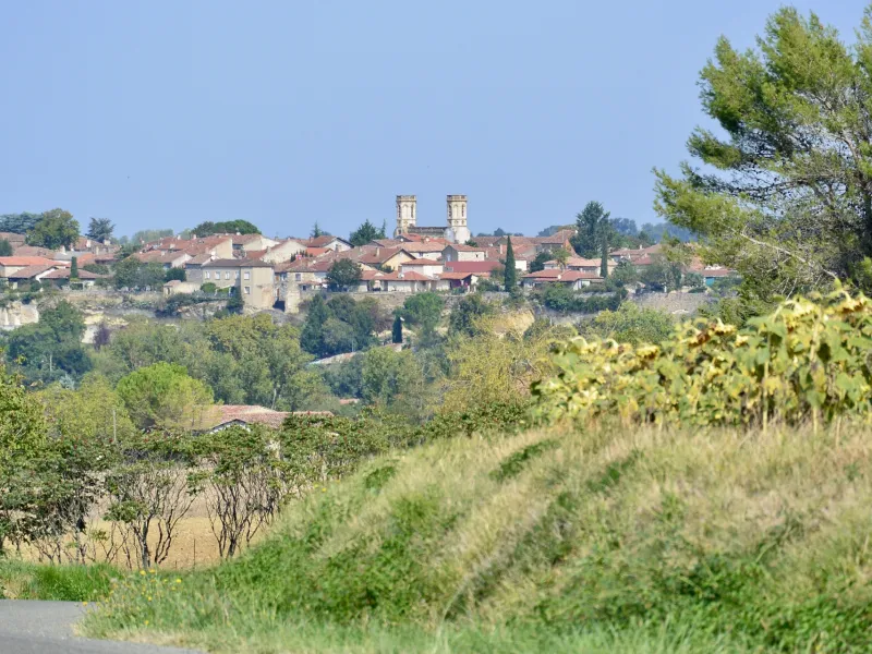 Bastide sur la véloroute 82