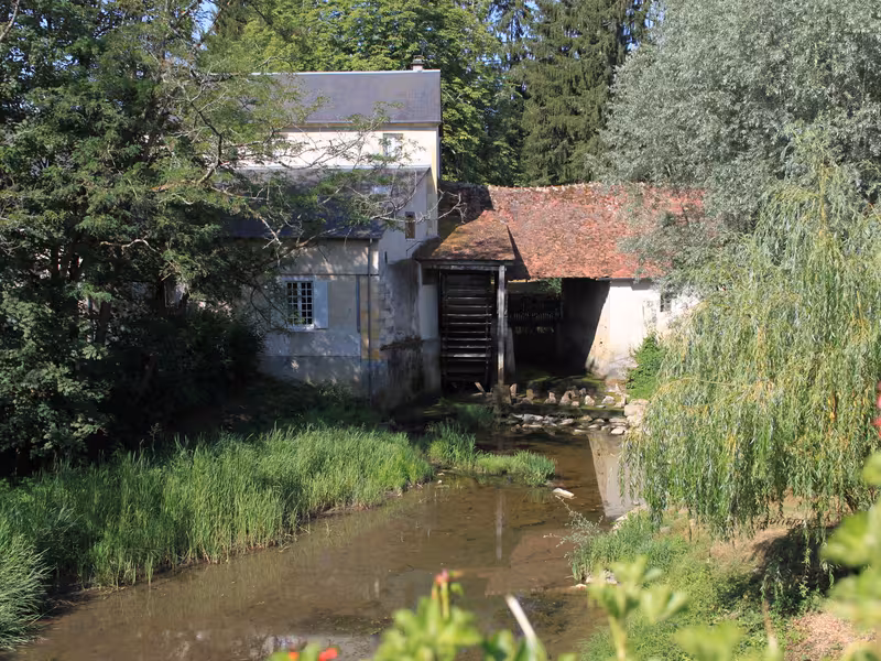 Moulin à eau à Le Chautay