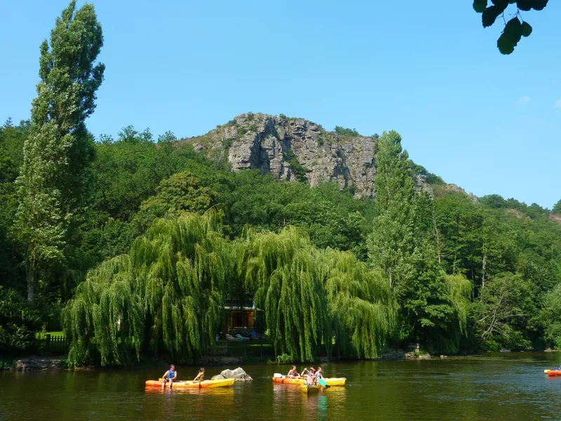 Canoe Kayak sur l'Orne, près de Clécy