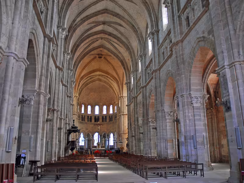 Nef de la cathédrale de Langres