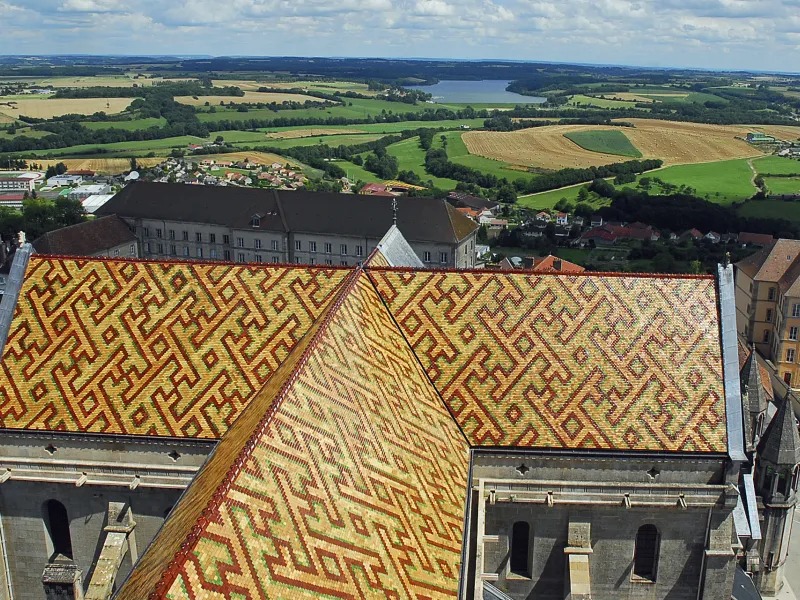 Toit de la cathédrale de Langres