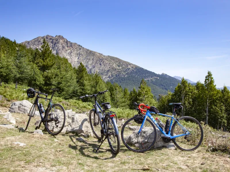 3 vélos au col de Vergio