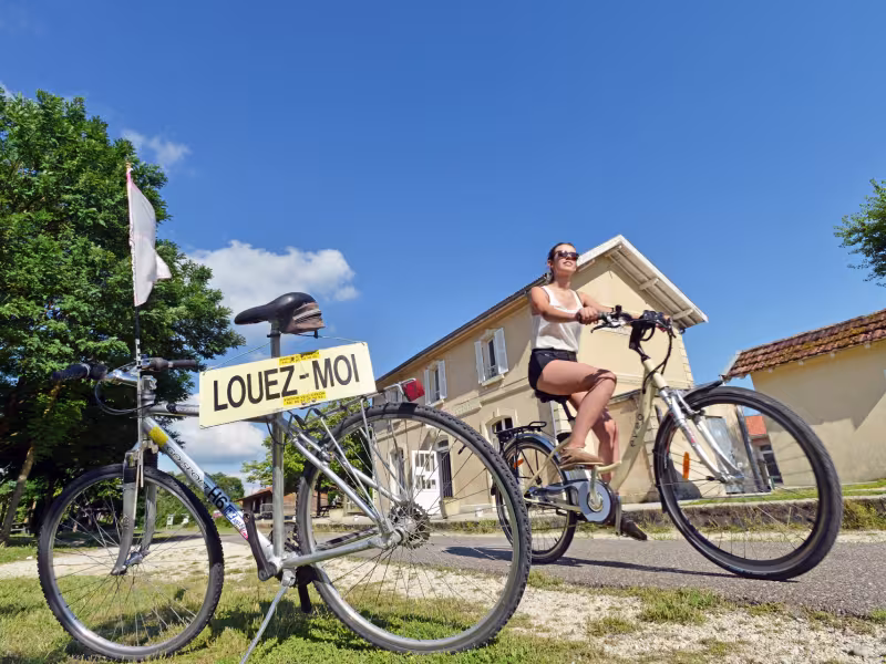 Piste cyclable Roger Lapébie et gares aménagées