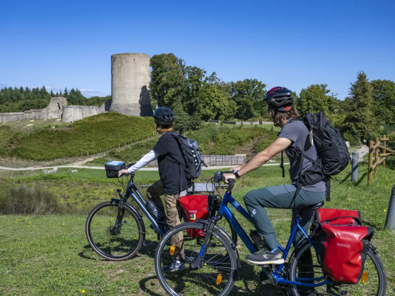 Cyclistes à Bridiers 