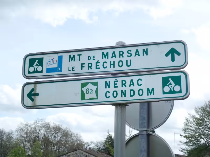 Panneaux véloroute de la Baïse