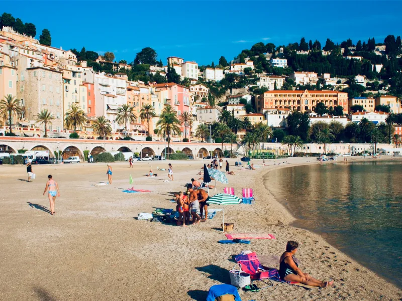 La plage de Menton