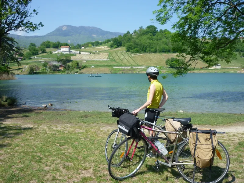 Cycliste au lac de St-André