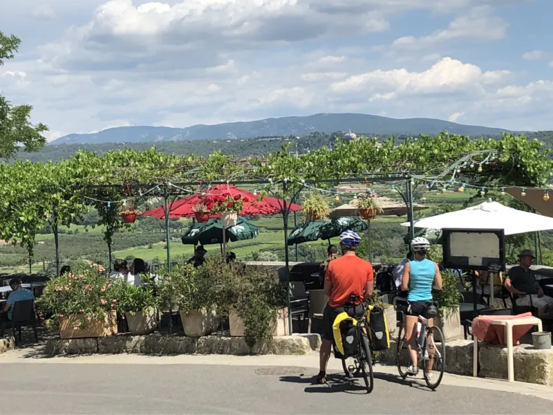 Pause détente à Lacoste
