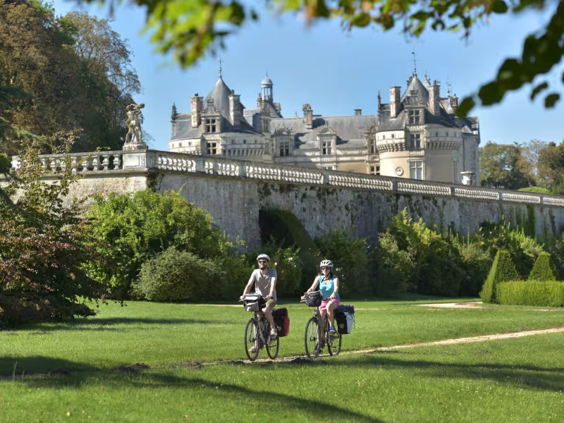 Le Château du Lude - Loir Valley by bike