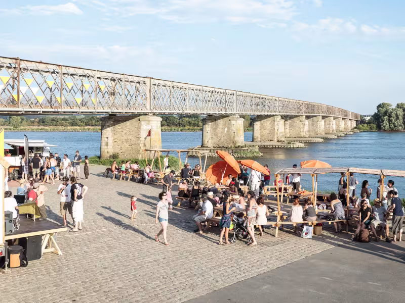 Mauves-sur-Loire - “Mauves balnéaire” collectif MIT 1