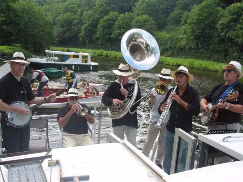 En musique sur le canal de Nantes à Brest